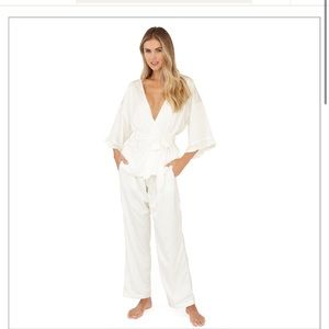 Plum Pretty Sugar - Ventana Bride Set